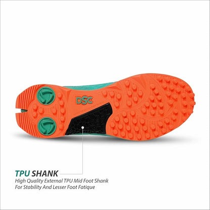 DSC Men's Jaffa 22 Cricket Shoes, Spikes